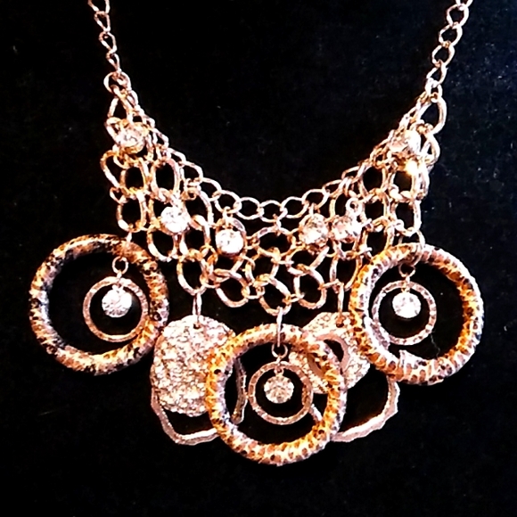 Nwt Faux Snakeskin & Gold Necklace Set - Picture 3 of 12